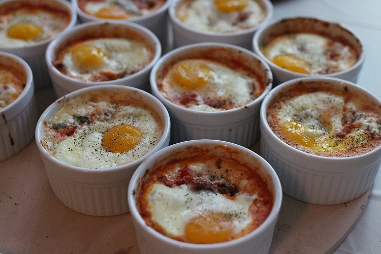 Baked eggs