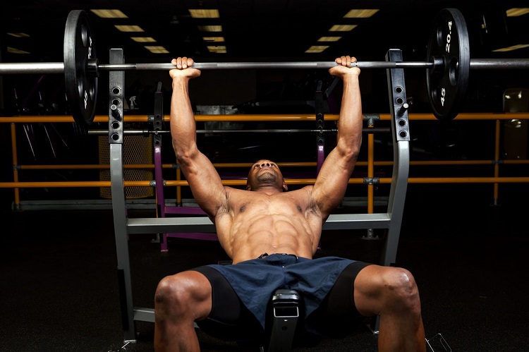5 Chest Workouts With Barbell