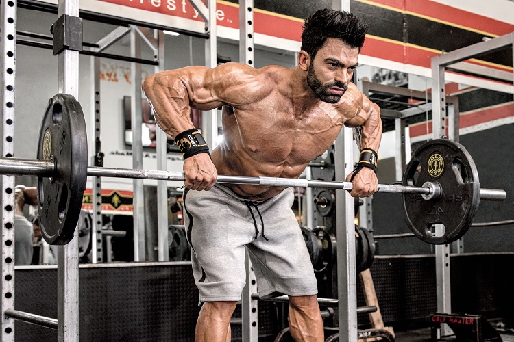 8 Back Workouts With Barbell