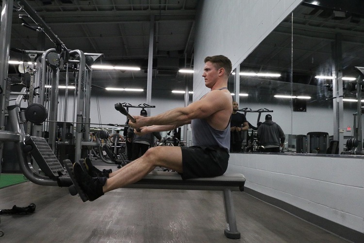 What Muscles Do Rows Work?