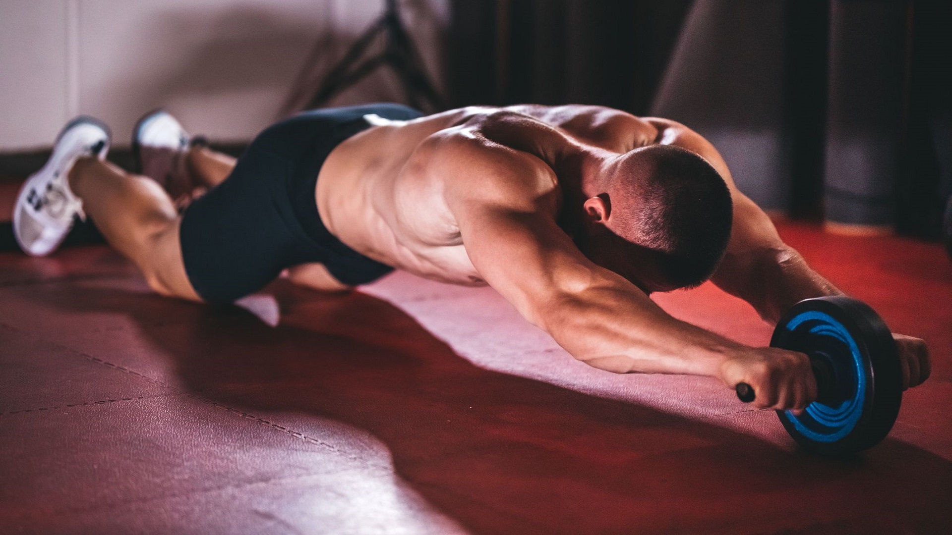 How To Use An Ab Wheel