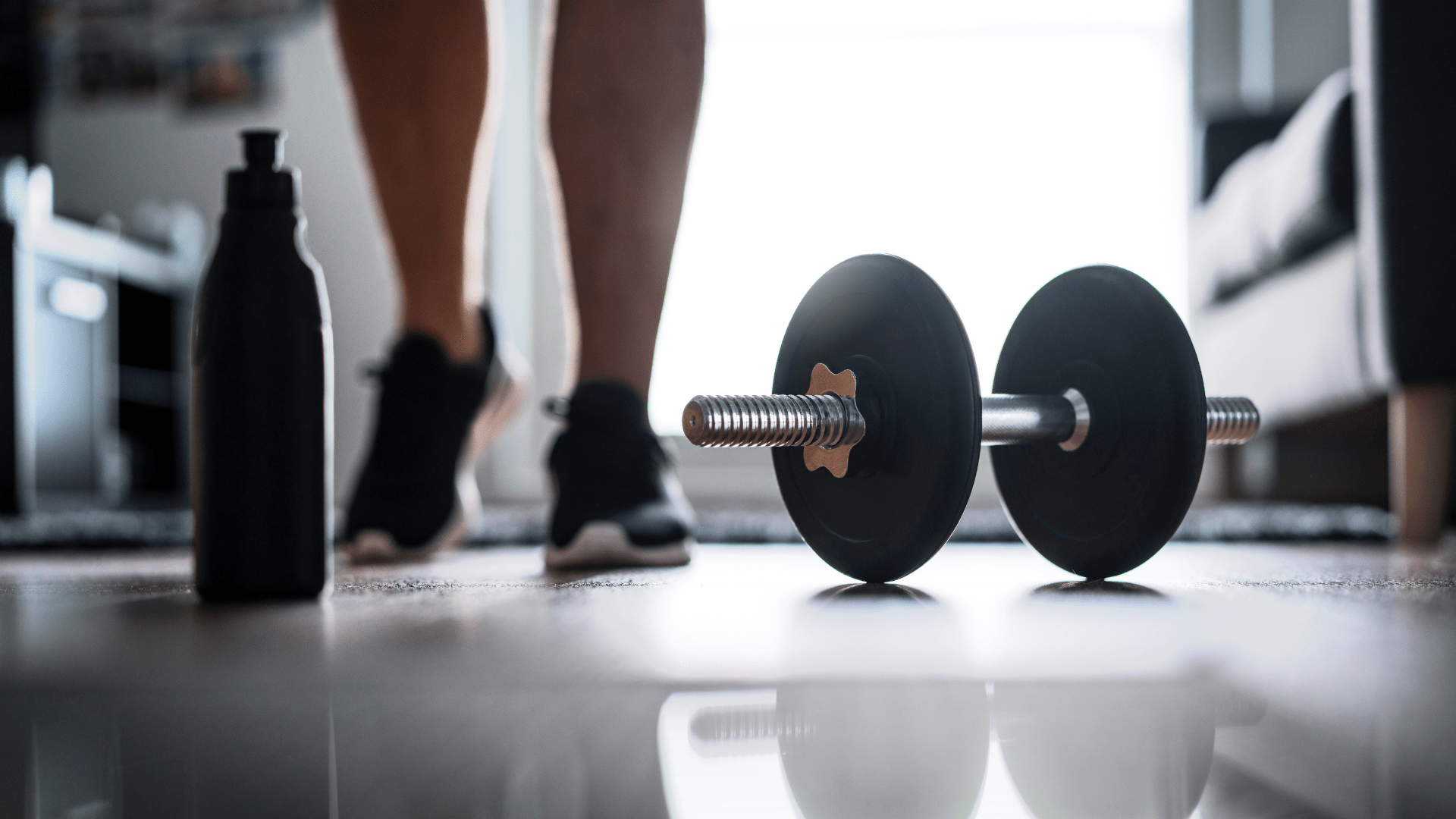 7 Shoulder Workouts With Dumbbells At Home