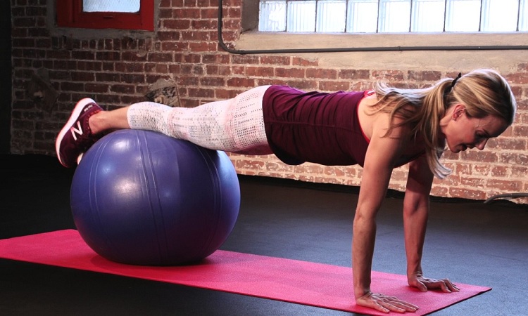 #3 Swiss Balls Planks