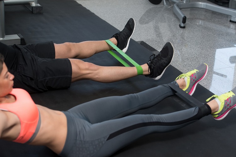 Lying leg raise