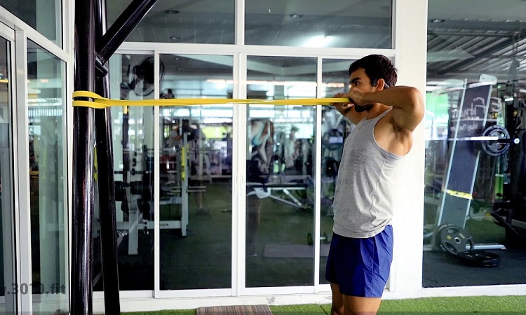 Face pull with resistance band