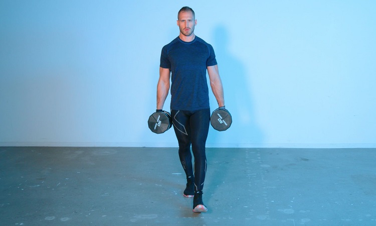 Farmer's walk with dumbbells