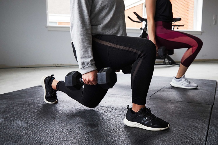 #4 Weighted Lunges