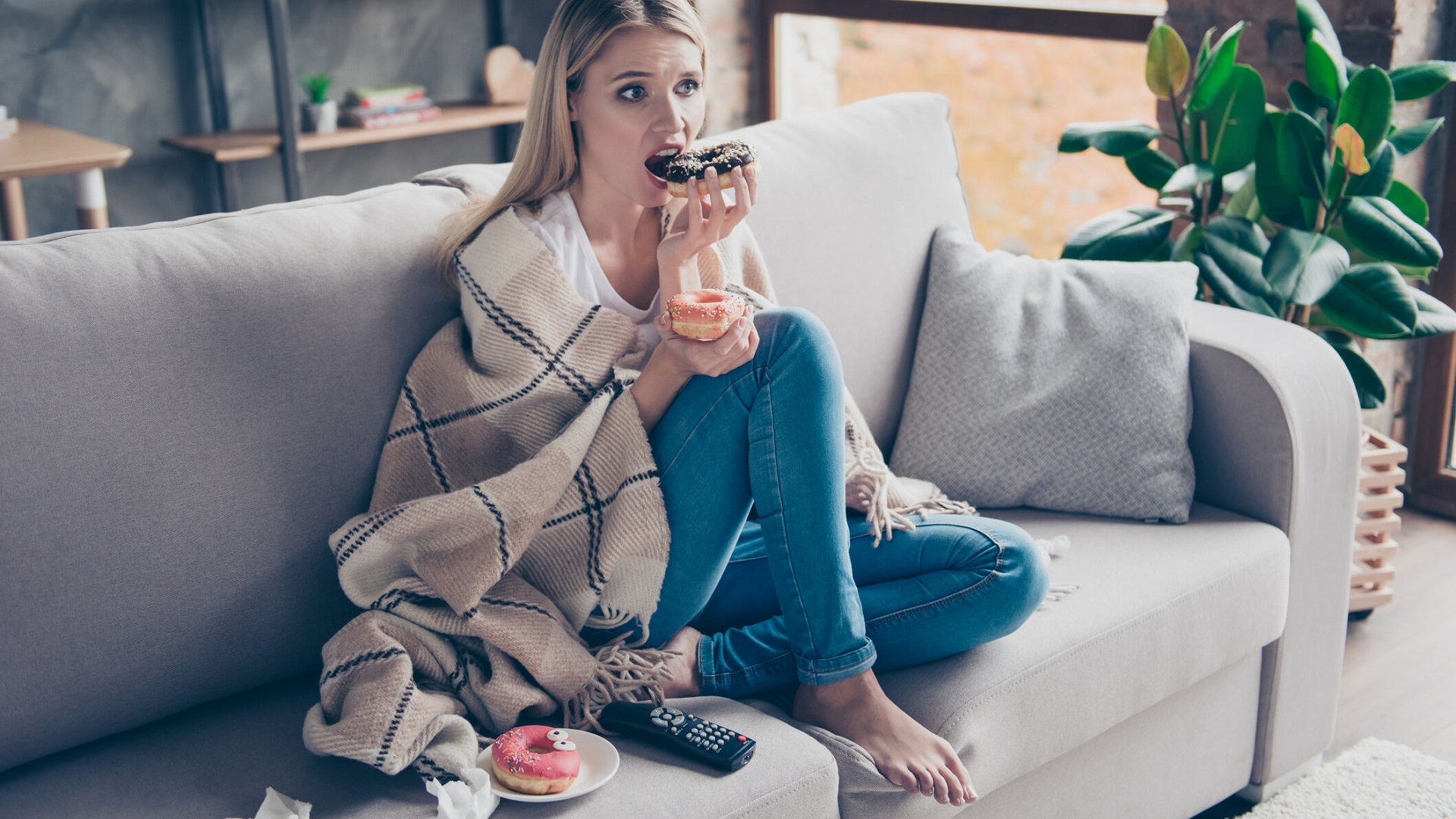 How to Stop Eating When Bored